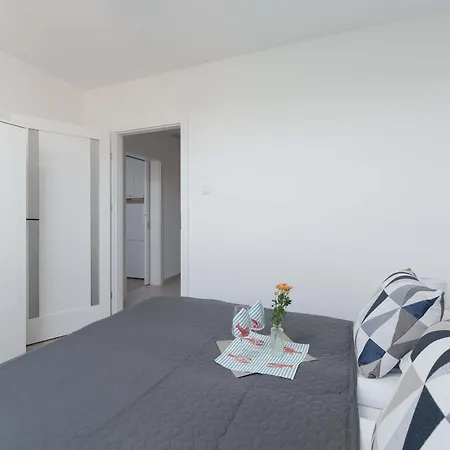 Apartment Stylish With A Balcony Near Center By Renters